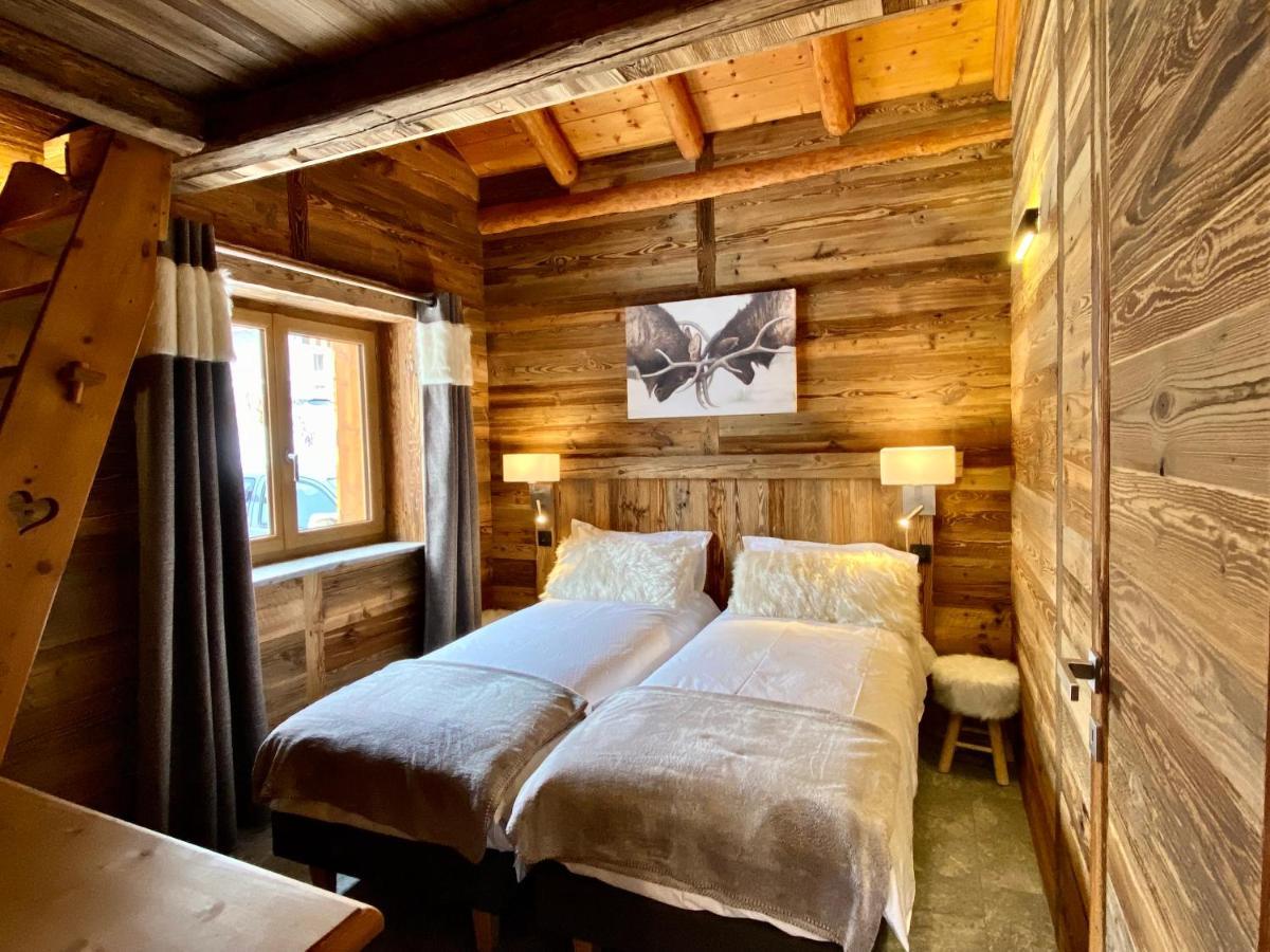 Chalet Les Cocales Residence Sejour Et Nuitees B&B - Appartement Pin Cembro Bessans Ngoại thất bức ảnh