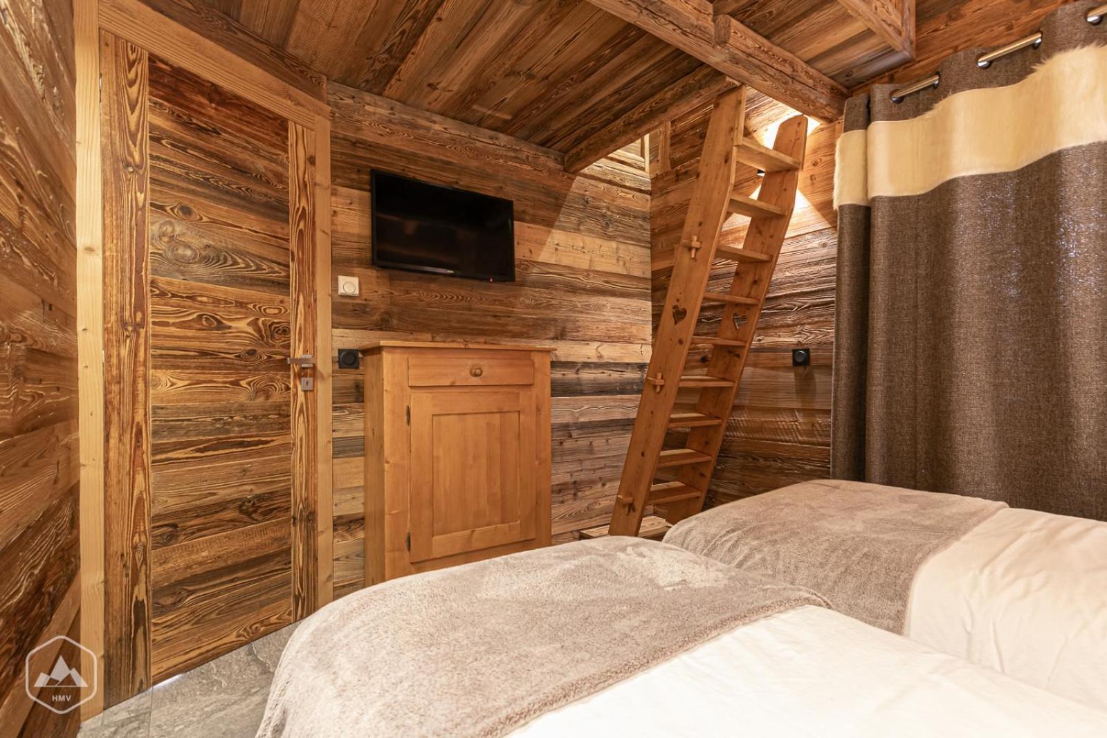 Chalet Les Cocales Residence Sejour Et Nuitees B&B - Appartement Pin Cembro Bessans Ngoại thất bức ảnh